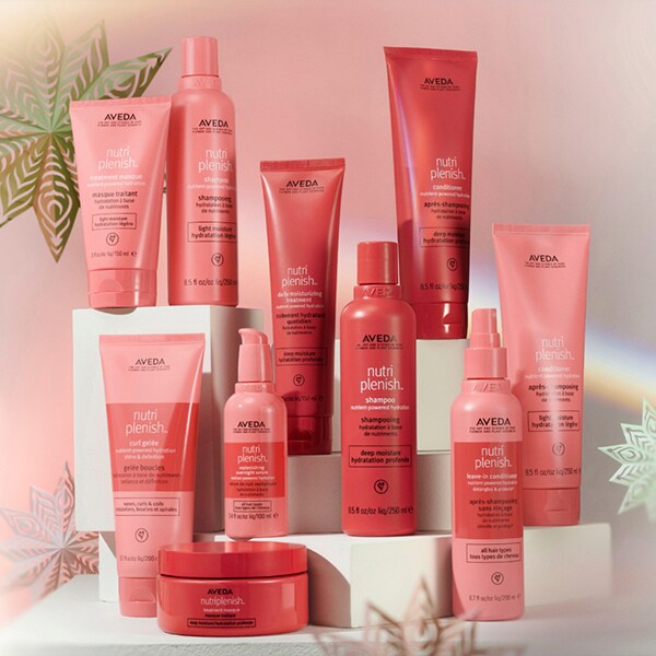 Maximiere die Feuchtigkeit deines Haares mit dem nährstoffreichen Nutriplenish™