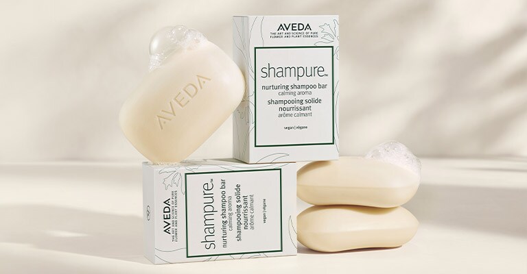 5 US-Dollar von jedem Kauf der Shampure Shampoo Bar hilft uns, Menschen in Not sauberes Trinkwasser zu ermöglichen.