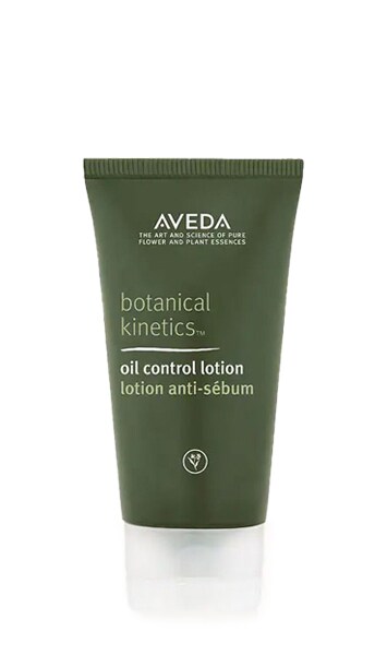 botanical kinetics<span class="trade">&trade;</span> oil control lotion